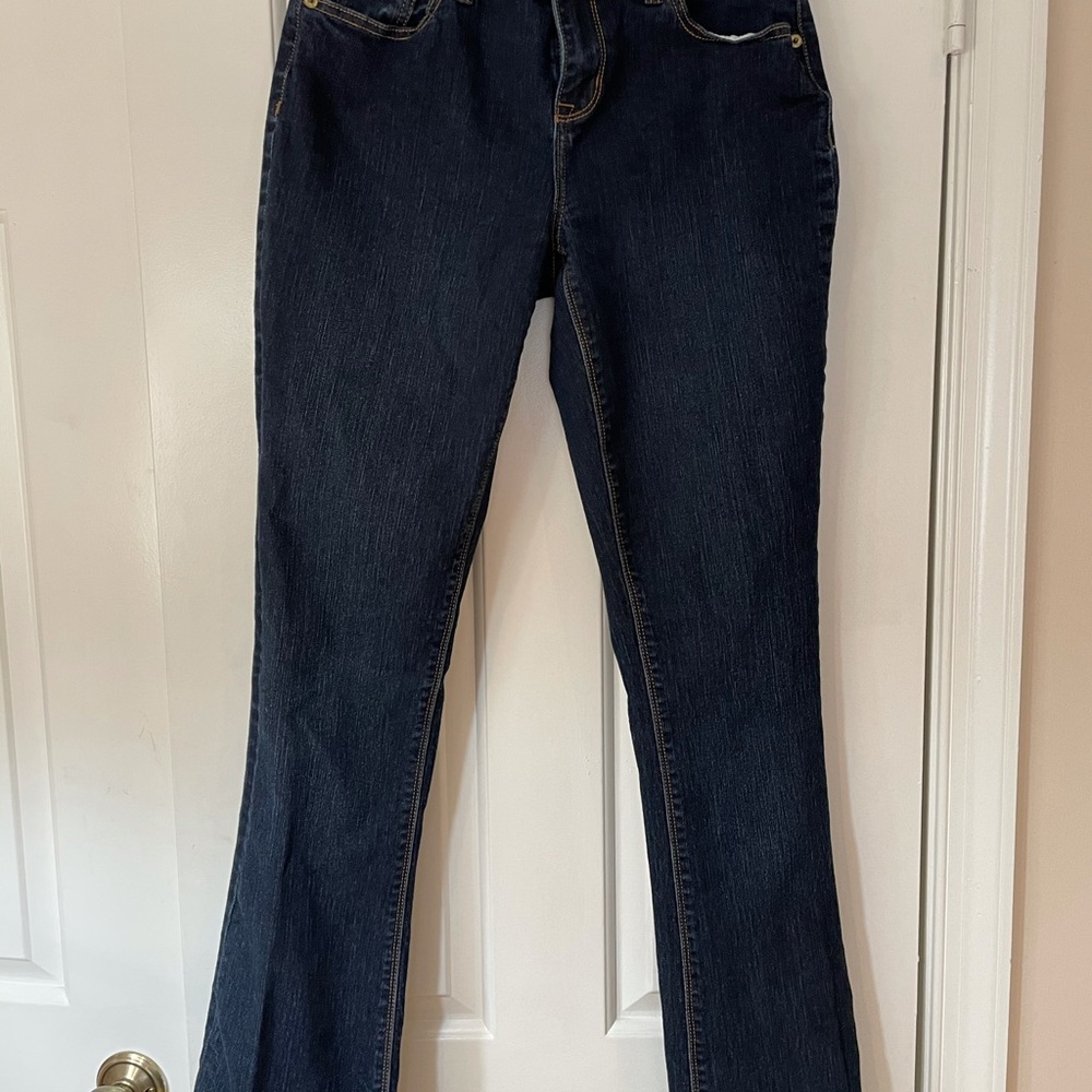 Limited Boot Cut 312 Jeans- Like New, Size 6